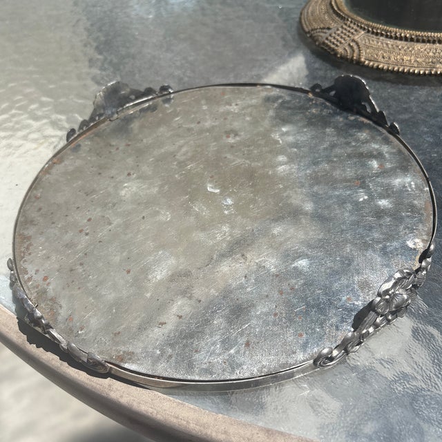Victorian Mirror Plateau with Starburst Etching all around. These mirrors are highly desireable. I've had this a long...