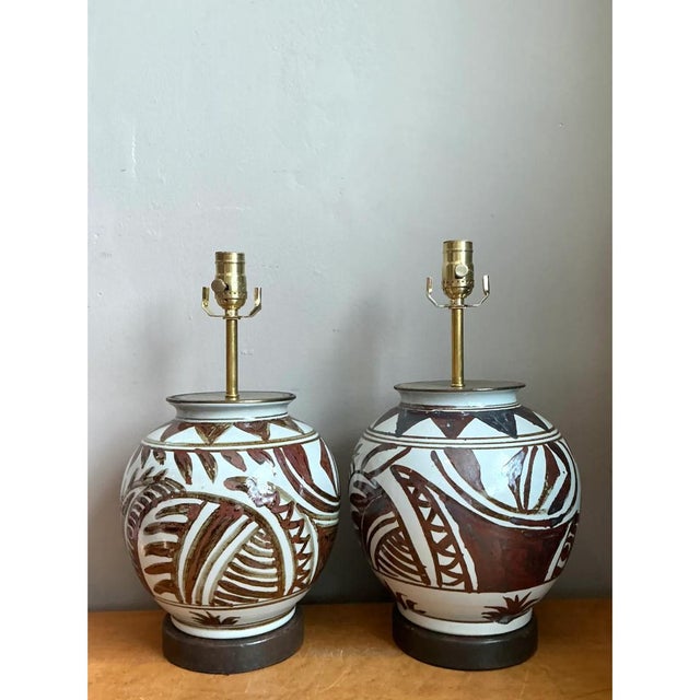 Vintage Hand-Painted Ceramic Lamps - Pair For Sale In West Palm - Image 6 of 15