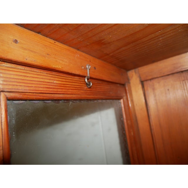 Small Antique Mahogany Display Cabinet For Sale - Image 6 of 18