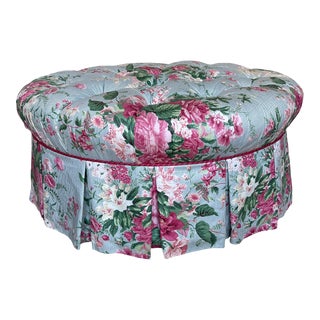 Vintage Round Tufted Ottoman Mounted on Casters With a Floral Print Fabric Made by the Stickley Furniture Company For Sale