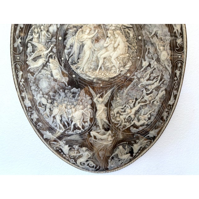 Vintage Milton Cameo Shield Stone Composite Wall Plaque – After Léonard Morel-Ladeuil For Sale - Image 4 of 9