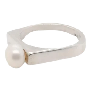 Vintage Signed Wesley Emmons Bar Top Modernist Sterling Silver & Button Pearl Ring Size 5.5