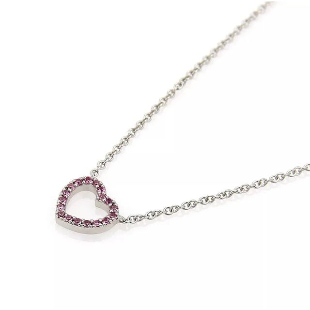 Contemporary Tiffany & Co. Classic Mini Heart Pink Sapphire 18k White Gold Pendant Necklace For Sale - Image 3 of 6