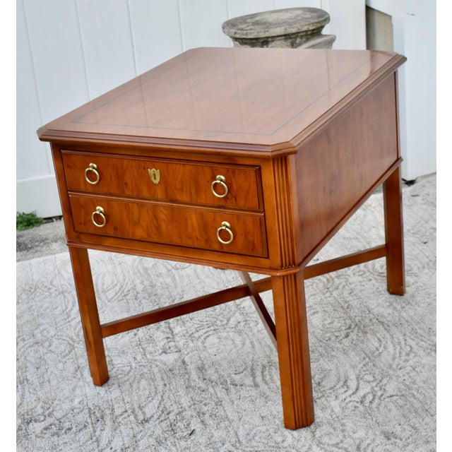 Vtg. Drexel Inlaid YewWood One Drawer Regency Style Side Table W/Stretcher Base For Sale - Image 13 of 13