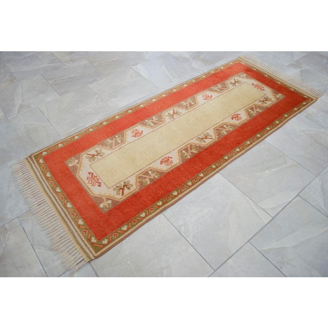 1980s Vintage Turkish Hand-Knotted Short Runner Rug - 2′7″ × 6′3″ For Sale - Image 5 of 12