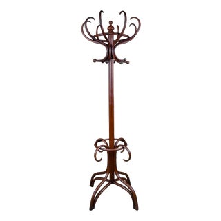 Large Early 20th Century Parrot Coat Rack in Bent Beechwood in the style of Thonet For Sale