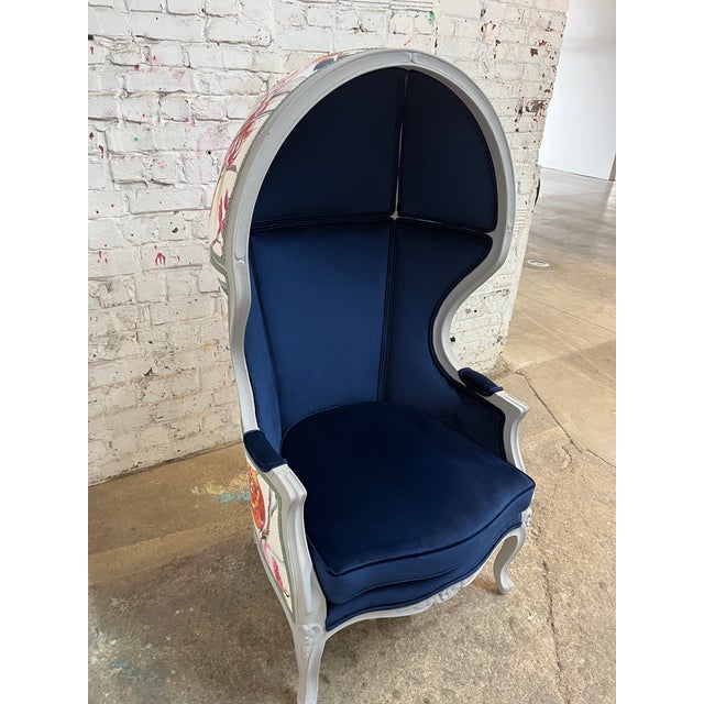 Mid 20th Century French Louis XV Style Hooded Porters Chair - Balloon Chair For Sale In Columbus - Image 6 of 12