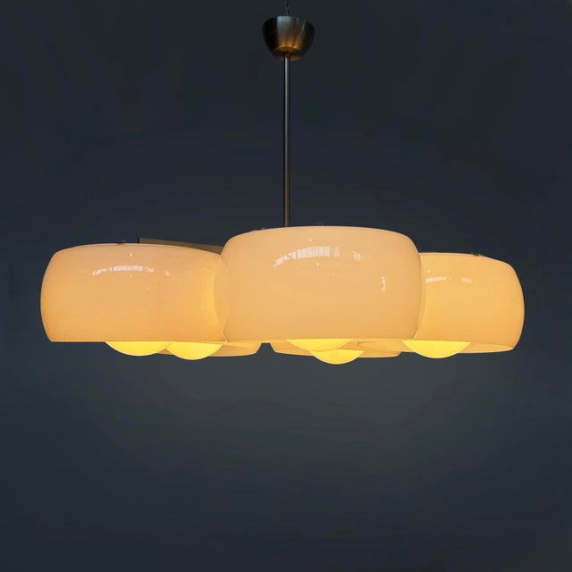 Mid-Century Modern Mid-Century Modern Italian Pentaclinio Pendant Light attributed to Magistretti for Artemide, 1970s For Sale - Image 3 of 17