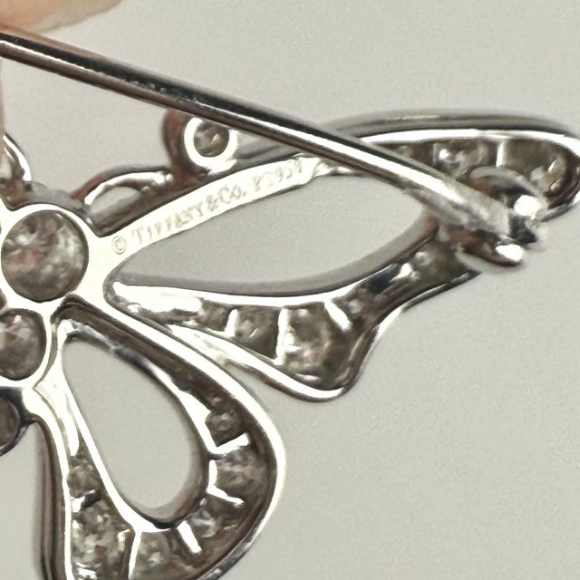 1990s 1990s Vintage Tiffany & Co. Platinum Diamond Butterfly Brooch For Sale - Image 5 of 6