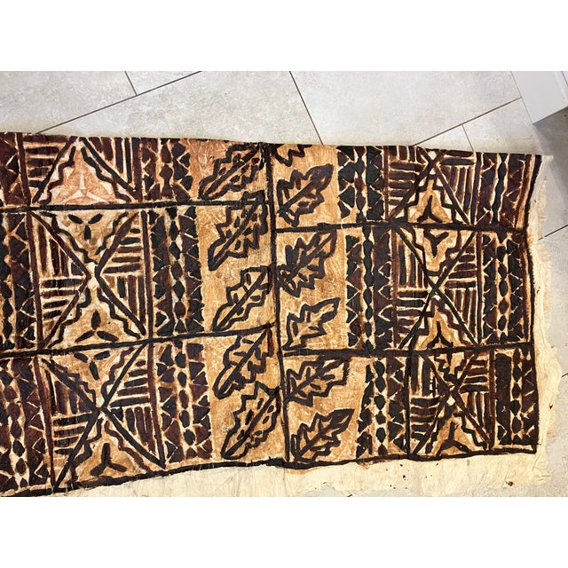 This hand made cloth was made in Figi in the 50’s