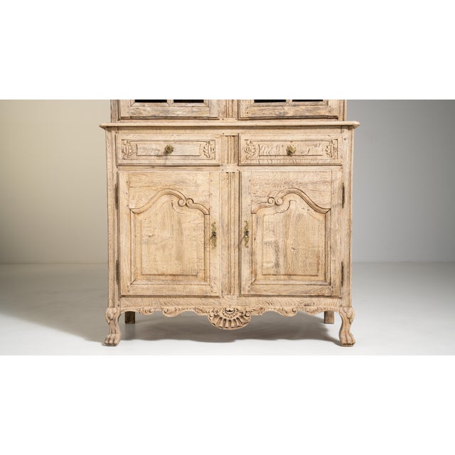 Wood Louis XIV Oak Vitrine, Baroque Style, France, 19th Century For Sale - Image 7 of 16