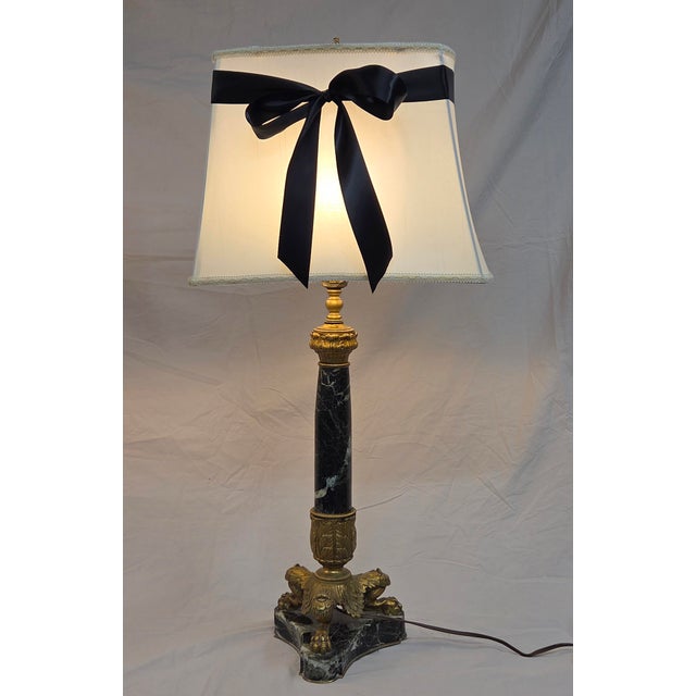 French Vintage French Empire Neoclassical Style Marble and Gilt Bronze Table Lamps - Pair For Sale - Image 3 of 16