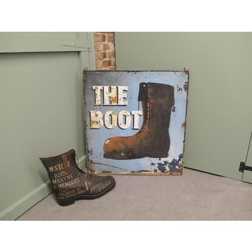 Large The Boot Hanging Pub Sign in Iron, 1920 For Sale - Image 3 of 7