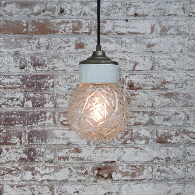 1950s Vintage Industrial White Porcelain, Clear Glass & Brass Pendant Light For Sale - Image 5 of 7