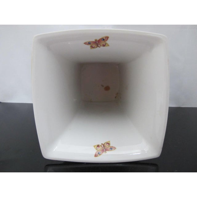 Ceramic Spode Java F1994 Exotic Bird & Flower 4 Panel Garden Vase For Sale - Image 7 of 8