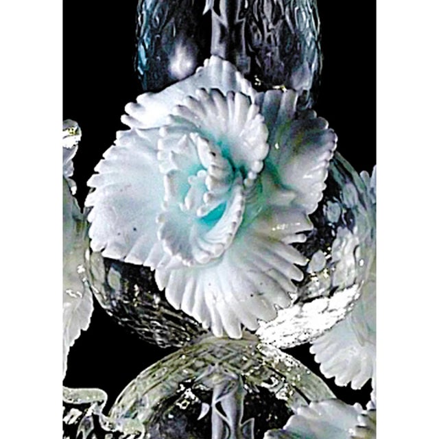 Luxury Romantic Venetian Floral Murano Glass Chandelier in White & Clear For Sale - Image 4 of 7