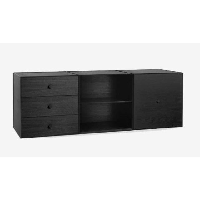 49 black ash frame box trio by Lassen Dimensions: D 147 x W 42 x H 49 cm Materials: Finér, Melamin, Melamine, Metal,...