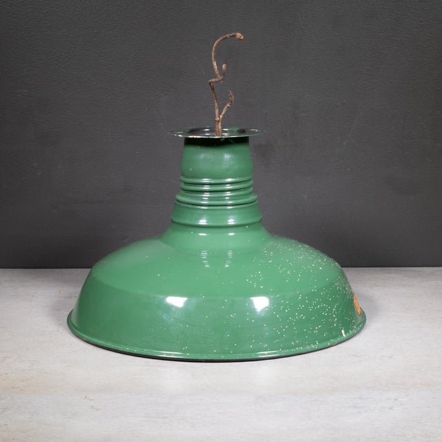Benjamin 14" Enameled Porcelain Green Industrial Pendant Light c.1950 For Sale - Image 4 of 5