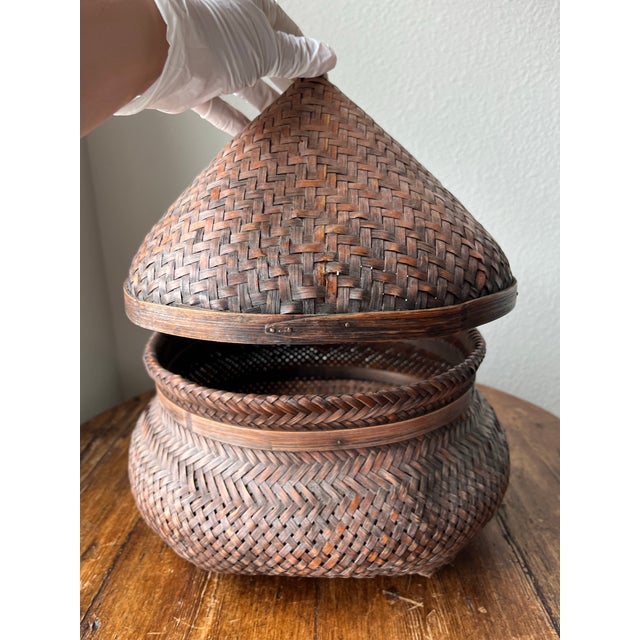 1950s Vintage Asian Woven Rattan and Bamboo Basket With Hat-Shaped Cover/Lid For Sale - Image 10 of 11