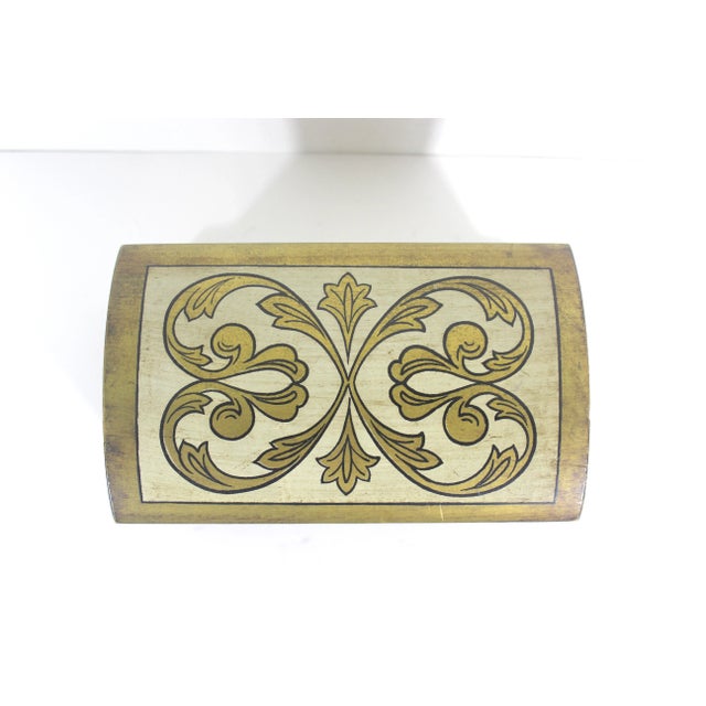 1960s Vintage Musical Florentine Domed Wood Jewelry Box White Gold Italian Style For Sale - Image 5 of 10