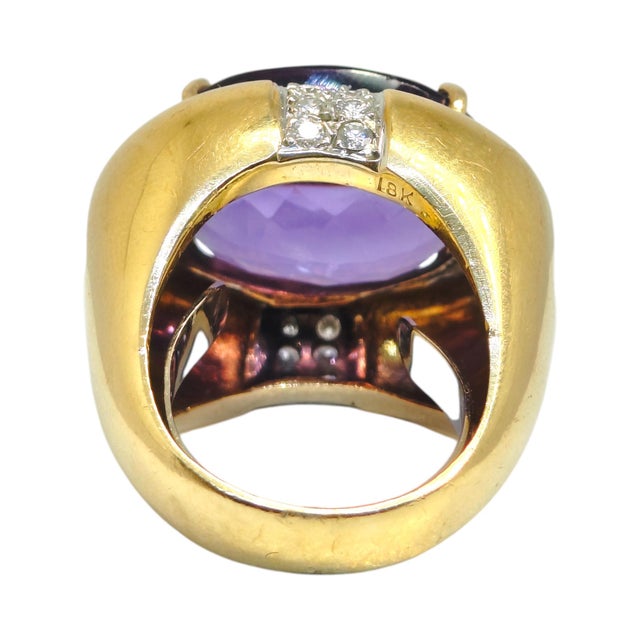 Purple Vintage 18k Gold Large Amethyst & Diamond Ring, Size 6.5 For Sale - Image 8 of 10