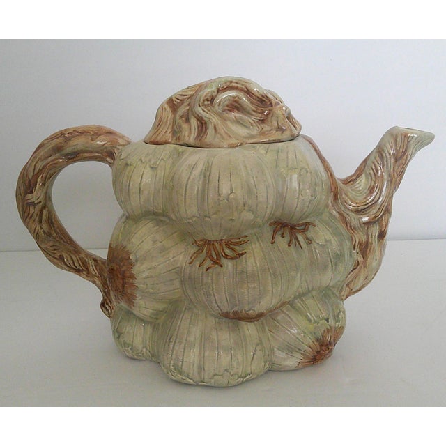 Vintage Ceramic Garlic Bulb Face Tea Pot w/Lid Kitsch Farmhouse Eclectic FUN Ready to display condition. Amazingly so...