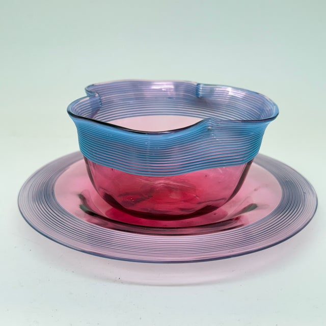 Early 20th Century Early 20th Century Set of 2, Venetian-Style Art Glass Finger Bowl and Matching Underplate For Sale - Image 5 of 11