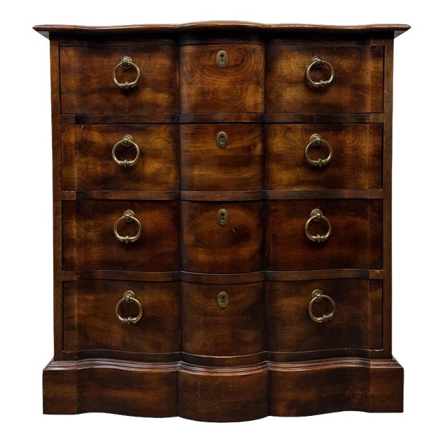 20th Century Georgian Hardwood Serpentine Chest of Drawers For Sale