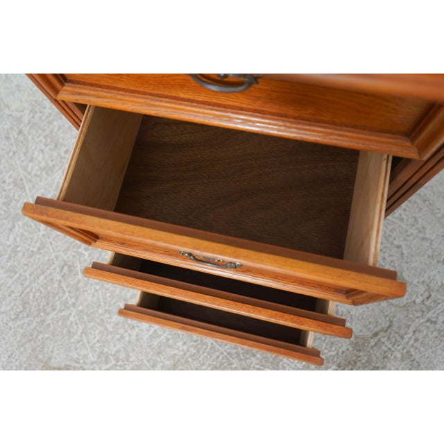 Lexington Furniture Lexington Oak Victorian Mansion 6 Drawer Lingerie Chest Semainier For Sale - Image 4 of 16