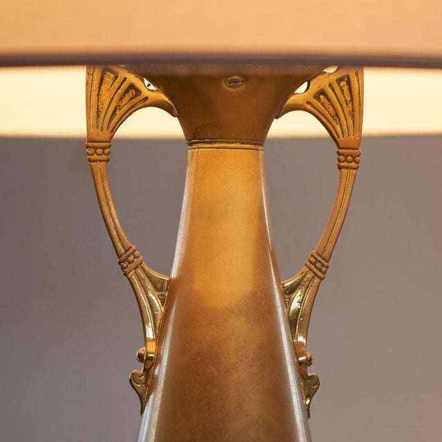 1940s Sculptural Art Nouveau Table Lamp in Brass, 1940s For Sale - Image 5 of 10