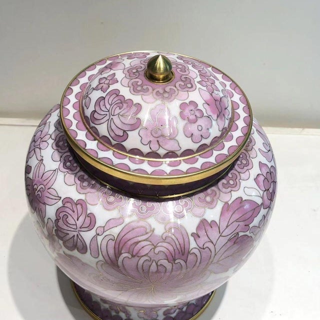 Mid 20th Century Vintage Cloisonné Enamel Ginger Jar With Lid & Wooden Stand For Sale - Image 5 of 8