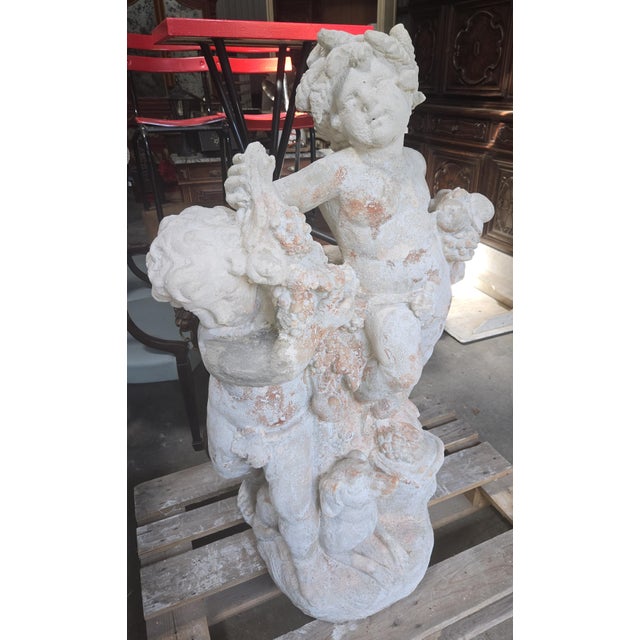 1950s Large Garden Sculpture with Putti and Garlands in Reconstituted Stone, 1950s For Sale - Image 5 of 6