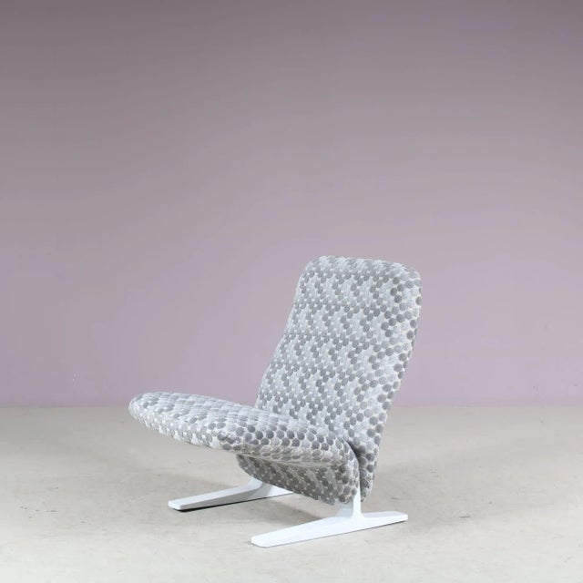 Artifort Vintage Dutch Concorde Lowback Chair by Pierre Paulin for Artifort, 1970s For Sale - Image 4 of 9