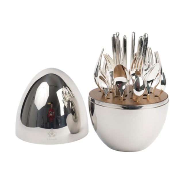 Vintage Silver-Plated Metal Dining Set for Six People, 2010s, Set of 24 For Sale - Image 4 of 4