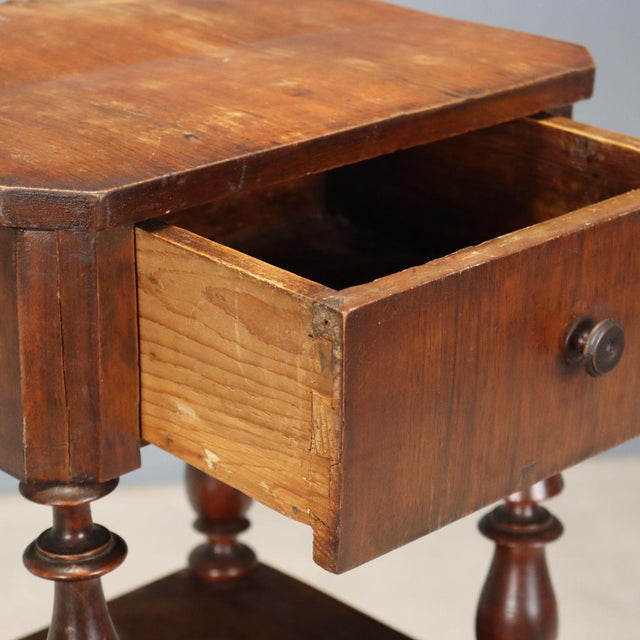 Louis Philippe Walnut Nightstand, 19th Century For Sale - Image 4 of 9