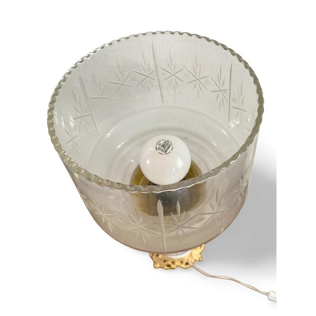 English Porcelain and Brass Lamp, 1950s For Sale - Image 13 of 15