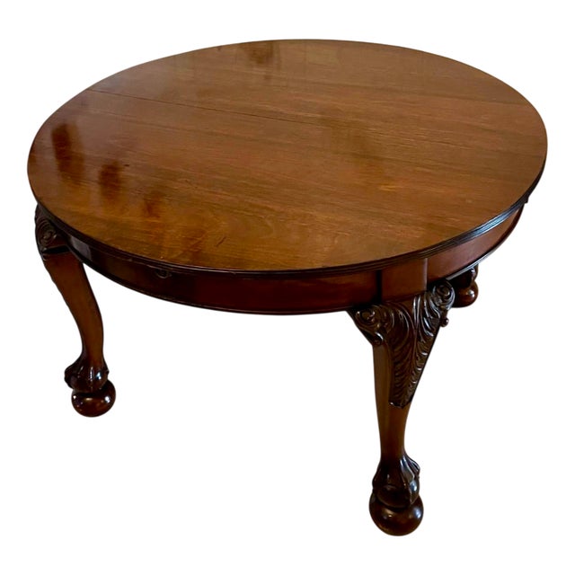 Antique Victorian Mahogany Extending Dining Table with Carved Claw and Ball Legs, 1880 For Sale