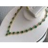 37 Ct Oval Shape Natural Emerald & 22 Carat Diamond Necklace & Earring Suite For Sale - Image 16 of 18