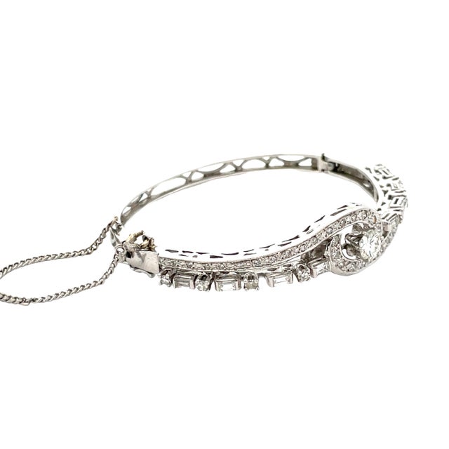 Mid 20th Century Mid 20th Century 14k White Gold Vintage 1.1 Carat Weight Diamond Bracelet For Sale - Image 5 of 11