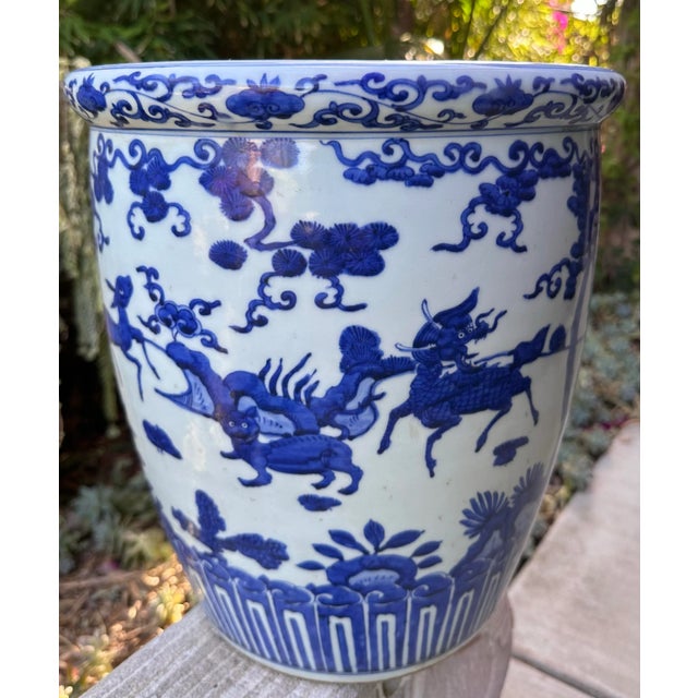 Blue 17th Century Antique Chinese Ming Dynasty Deer Phoenix Mythical Porcelain Jardiniere Planter Pot For Sale - Image 8 of 12