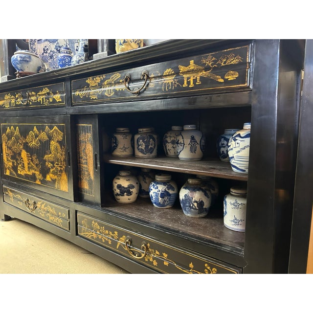 Chinese Fujian Golden Graphic Sideboard High Credenza Console Table TV Cabinet For Sale - Image 13 of 13