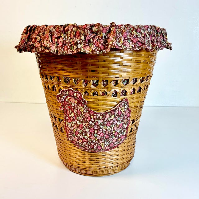 We love this Boho Chic Farmhouse style Wicker Wastebasket. It features a calico fabric liner and a fabric Chicken of the...