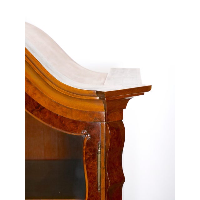 Mid 19th Century Exceptional & Large Two Part Dutch Baroque Walnut Vitrine / China Cabinet For Sale - Image 5 of 14