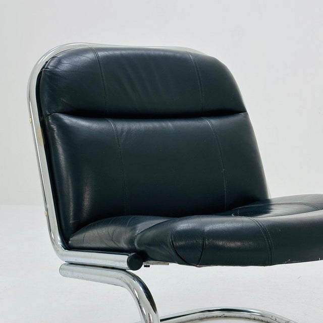 Metal Mid-Century Bauhaus Tubular Lounge Chair in Black Leather, 1980s For Sale - Image 7 of 11