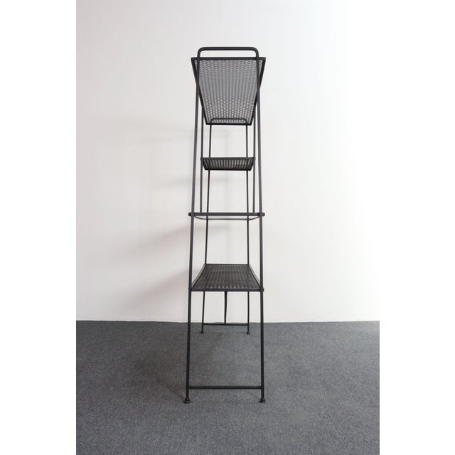 Mid-Century American Modern Iron Shelving Unit / Etagere by Freda Diamond For Sale - Image 16 of 18
