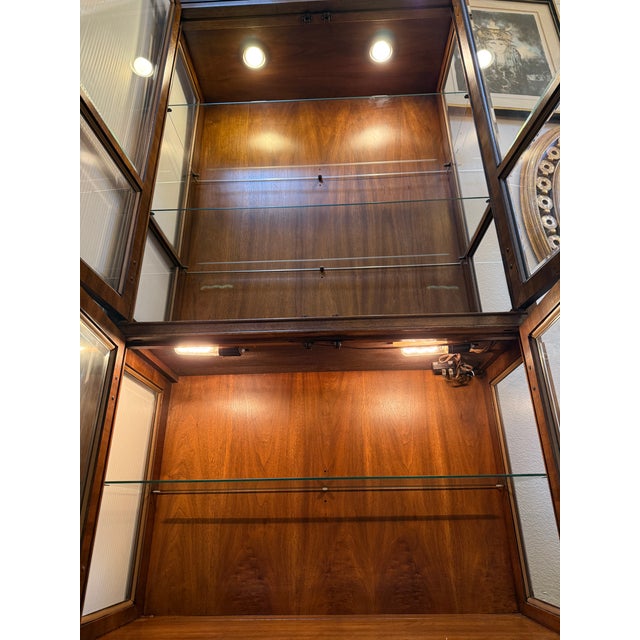 Dynasty by Drexel Heritage Curio Cabinet For Sale - Image 10 of 12