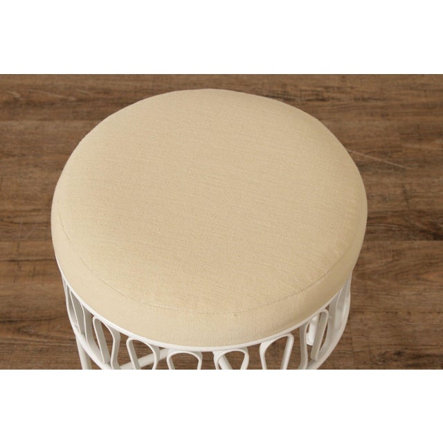 Mid 20th Century Maurizio Tempestini For Salterini Set Of Three Stools For Sale - Image 5 of 12
