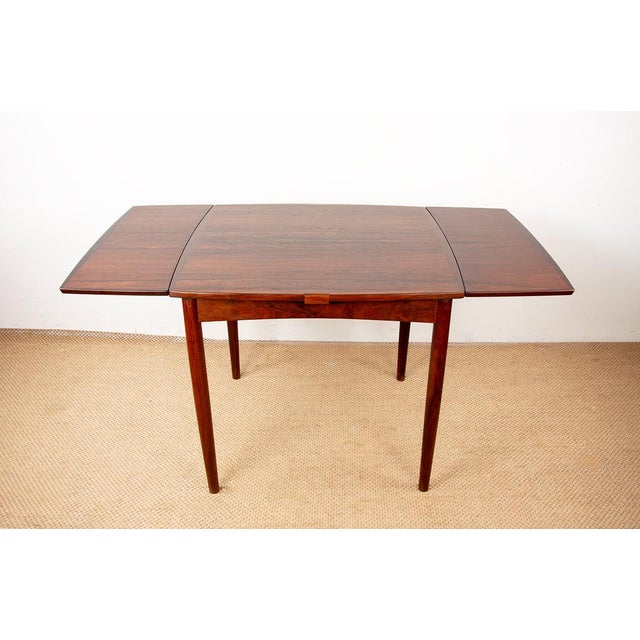 Length: 80, 100 and 120 cm with extensions This piece has an attribution mark, I am sure that it is completely authentic...