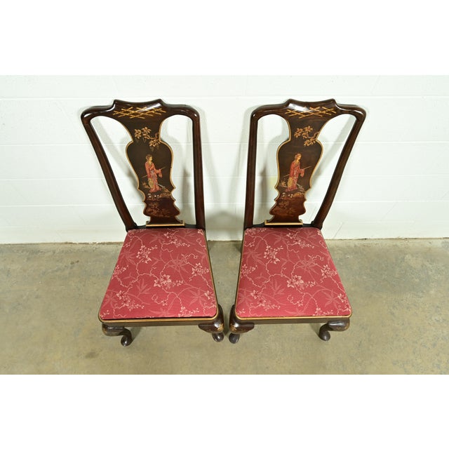 1980s Henredon Chinoiserie Queen Anne Hand Painted Oak Side Chairs or Dining Chairs, Pair For Sale - Image 5 of 14
