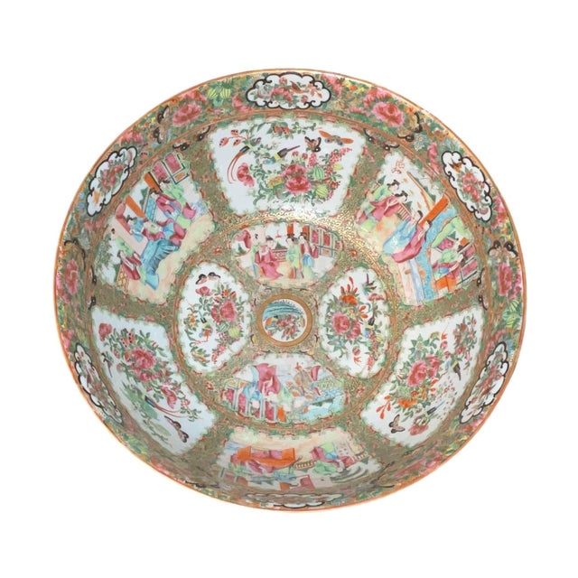 Ceramic Late 19th Century Chinese Export Rose Medallion Bowl For Sale - Image 7 of 8